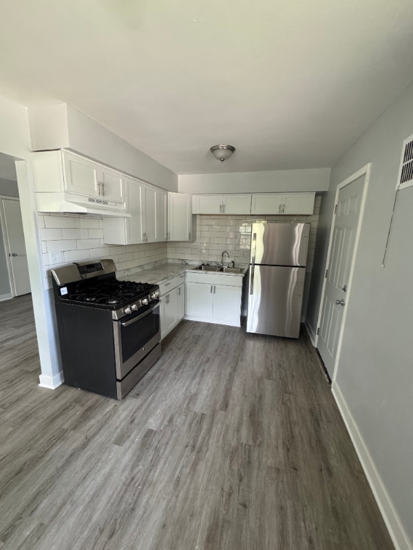 Building Photo - 7230 W Lakefield Dr Rental