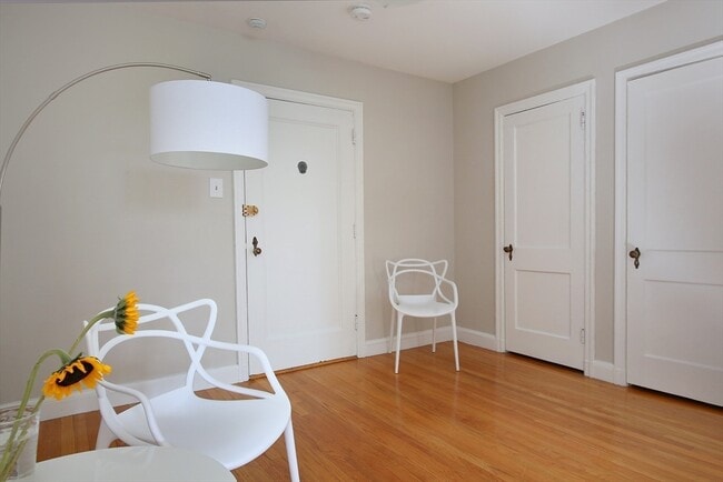 Photo - 9 Kilsyth Ter Unidad #1