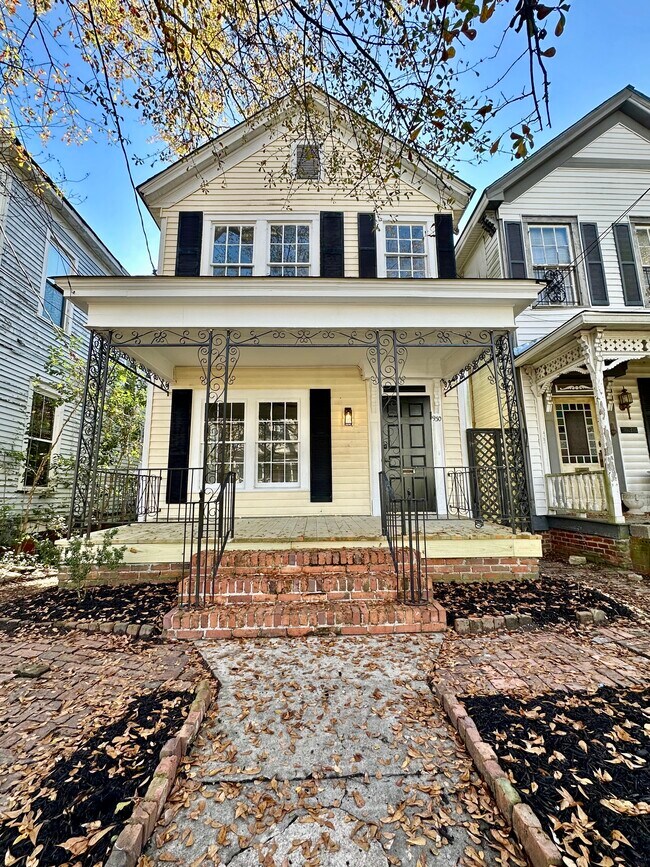 Photo - 930 Spring St Unit B