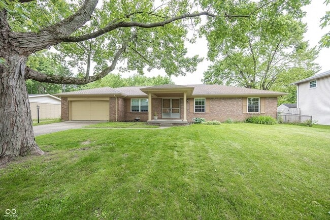 Photo - 628 Ash Dr House