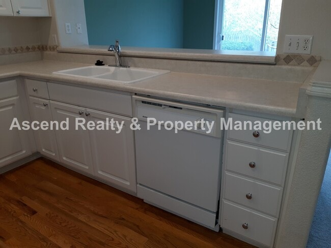 Photo - Showings Begin 10/21Great Bethany Location...