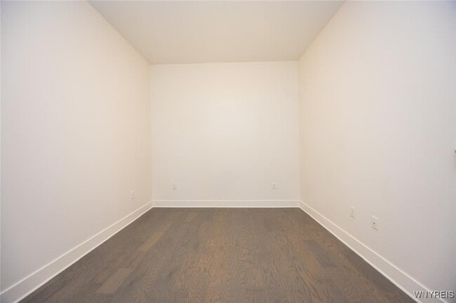 Building Photo - 1020 Elmwood Ave