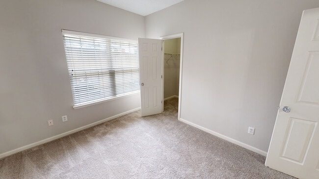 Lakeview Apartments