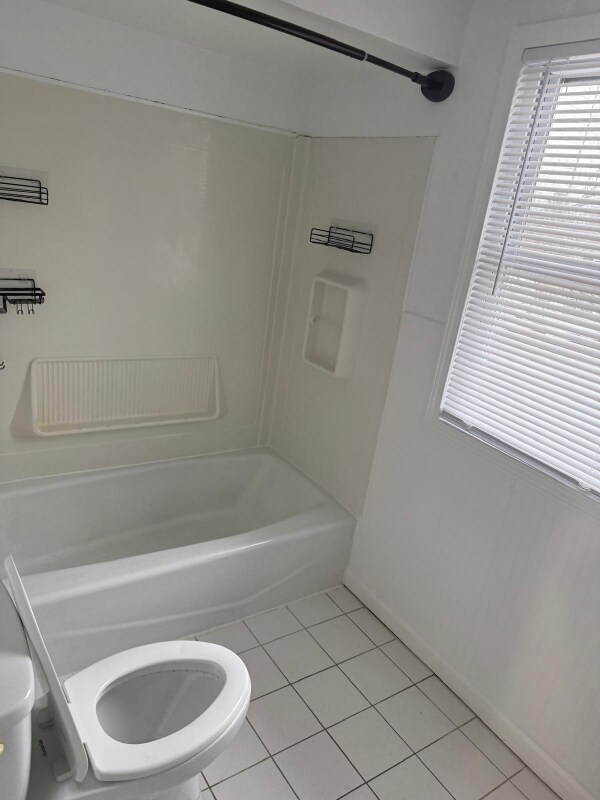 Photo - 13677 Cedar Rd