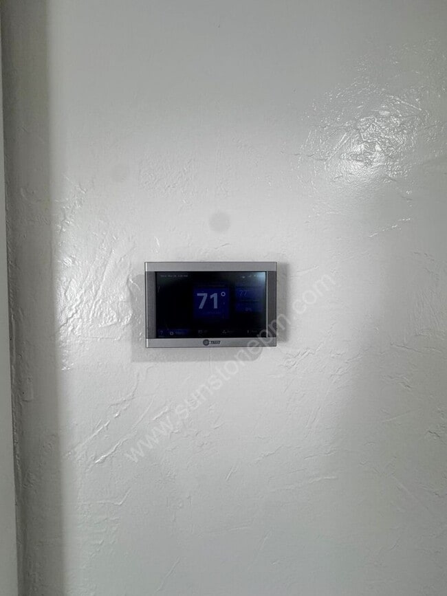 Photo - Newly Renovated 2 Bed, 1 Bath Home with Ap...