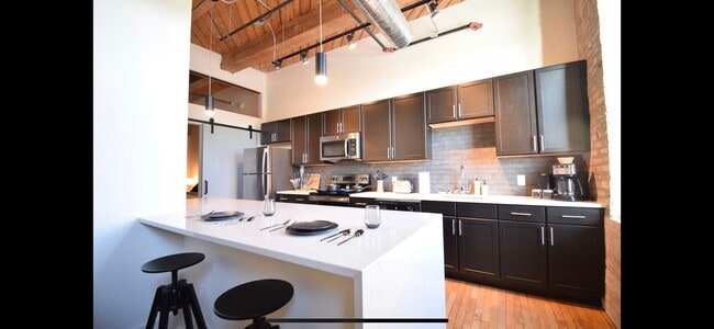 Maxwell Lofts