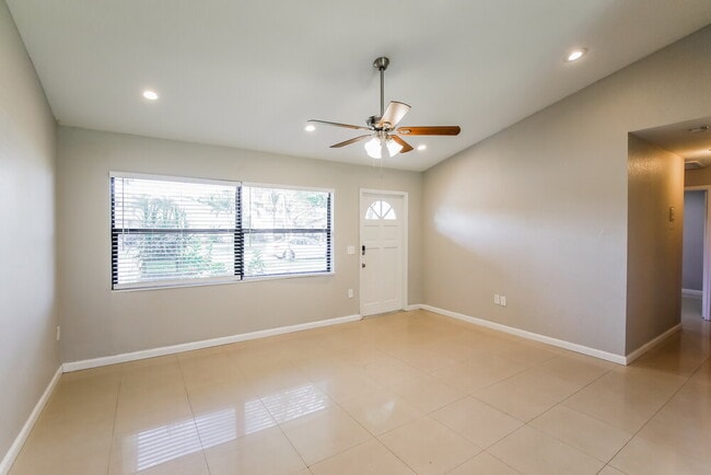 Photo - 11460 NW 40th Pl