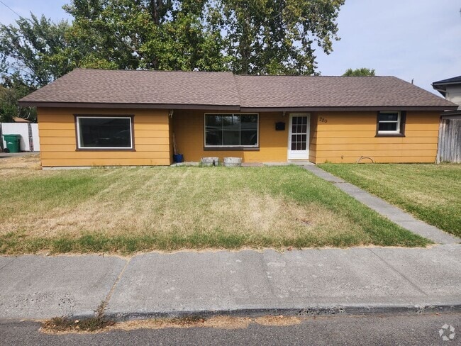 Building Photo - Downtown Kennewick Location Rental