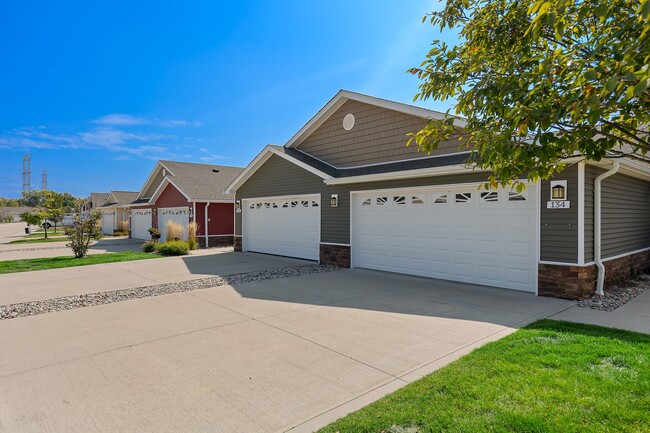 Photo - Redwood White Lake