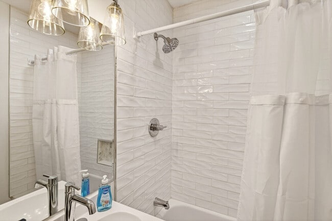 Photo - 203 Eleanor Ave Unit SI ID1530493P