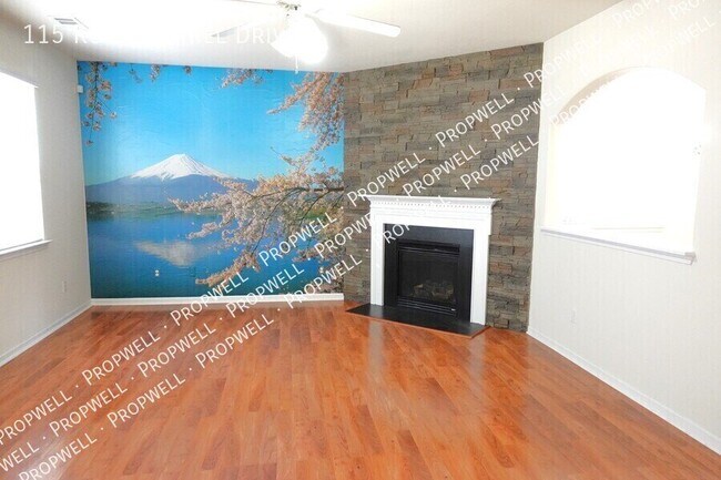 115 Roberts Hill Dr
