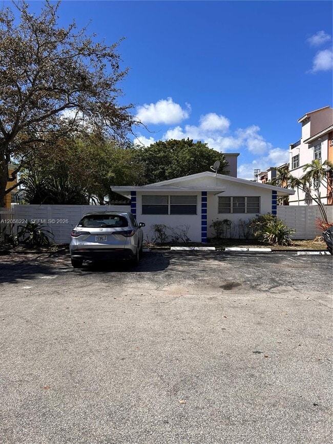 1019 NE 17th Terrace Unit 1