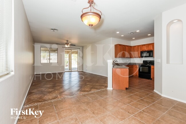 Photo - 4954 E Odessa Dr