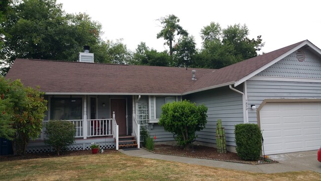 403 - Peaceful Neighborhood, 3BD / 2.0BA - 403 - Peaceful Neighborhood, 3BD / 2.0BA House