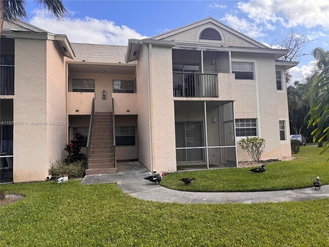 Photo - 891 Cypress Park Way Unit P6