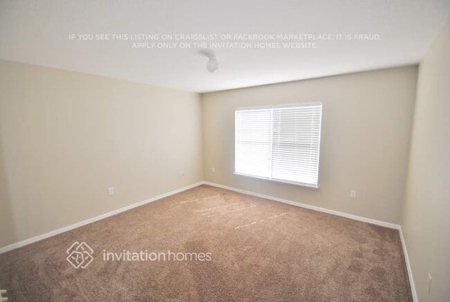 Photo - 281 McKay Blvd