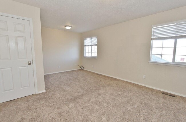 1803 W Mulhuland Ct
