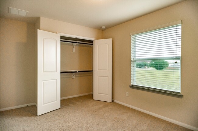 Photo - 7115 Ironwood Forest Dr