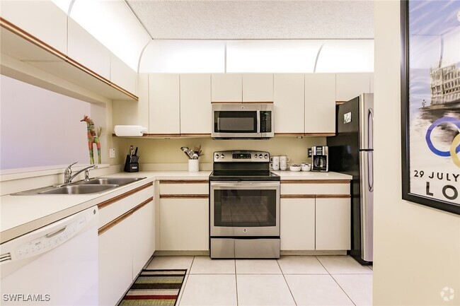 Building Photo - 1230 Yesica Ann Cir Unit D202 Rental