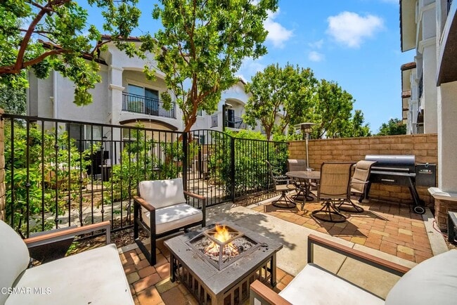 Building Photo - 2367 Chiquita Ln