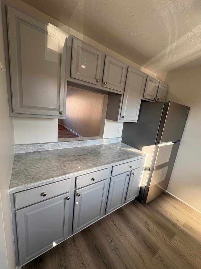 Kitchen 1 - 43 Hiltbrand Rd Unidad 2-8