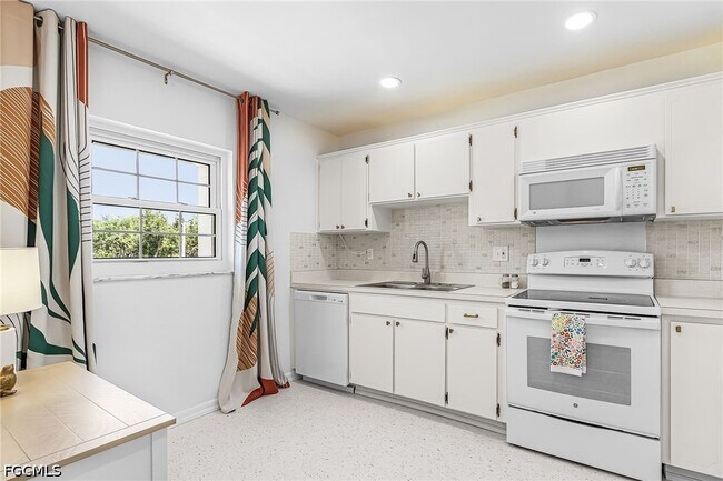 Photo - 6731 Panther Ln Unit D6