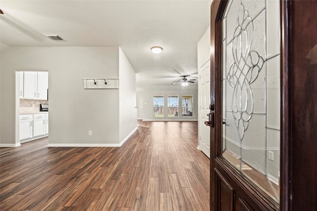 Photo - 9910 Pine Flats Dr