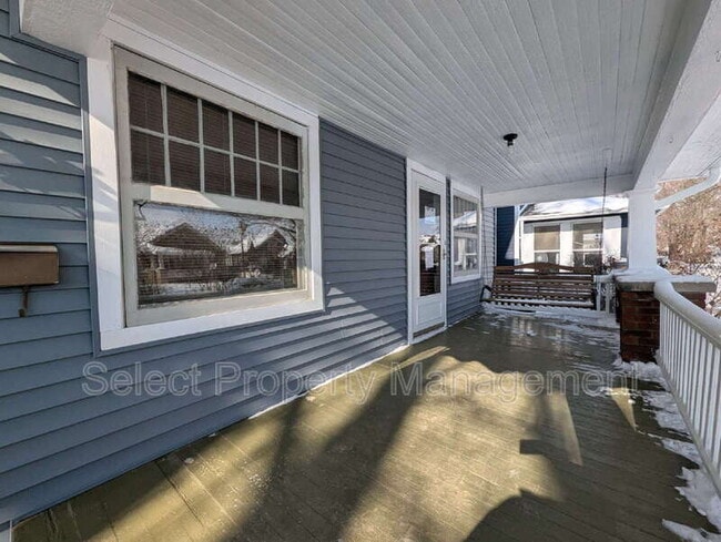 Photo - 1131 Pemberton Dr