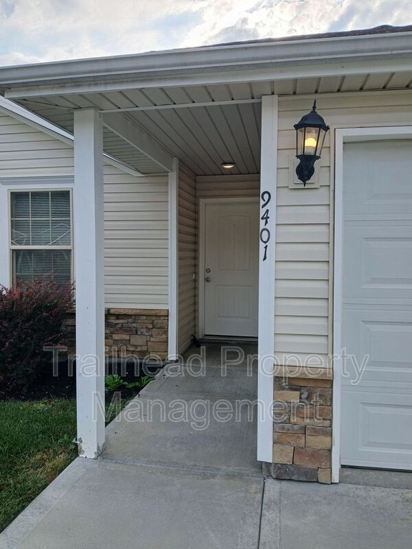 Photo - 9401 N Robinhood Ave