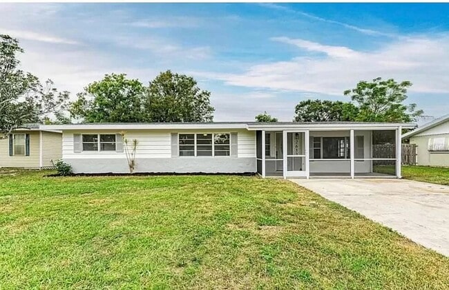 Front view - 2653 Trinidad St