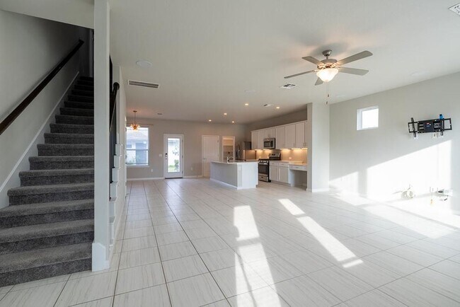 Photo - Modern Comfort Meets Stylish Serenity: Your Dream Home Awaits at Goodnight Ranch! Unidad B