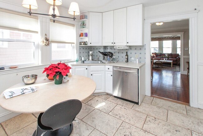 Photo - 25 Priesing St