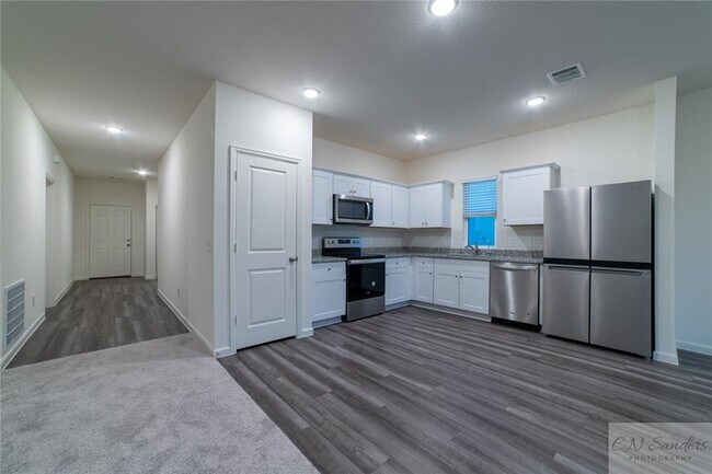 Photo - 4807 Highland Spgs Dr