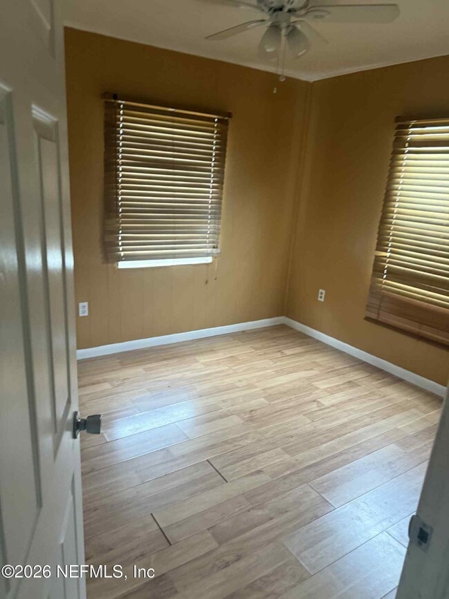 Photo - 683 W Peniel Rd