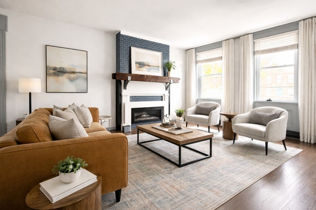 Building Photo - 24 McDonald St Unit 1