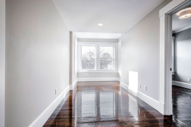 Photo - 59 Strathmore Rd Unit 3