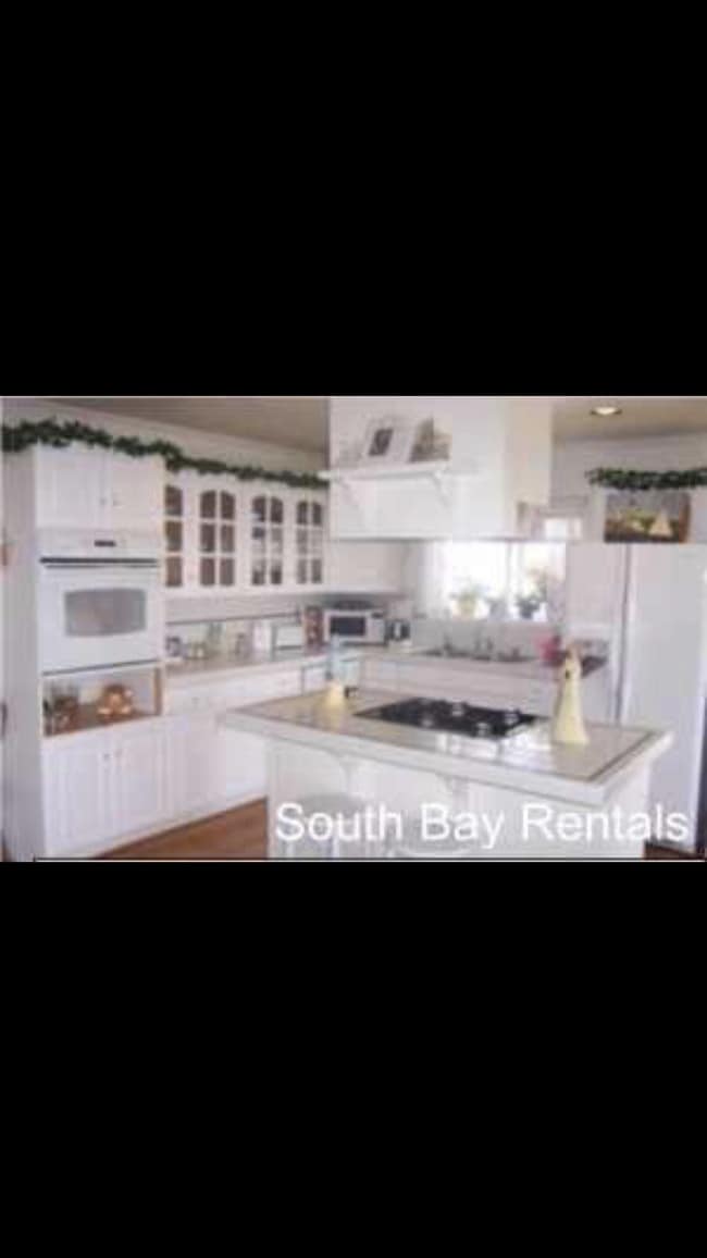 Photo - 706 W 29th St