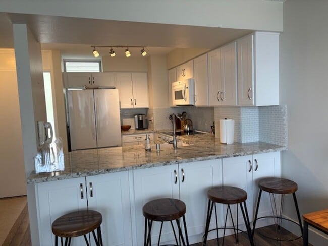 Photo - Makaha Valley Towers - One Bedroom Unit 1315