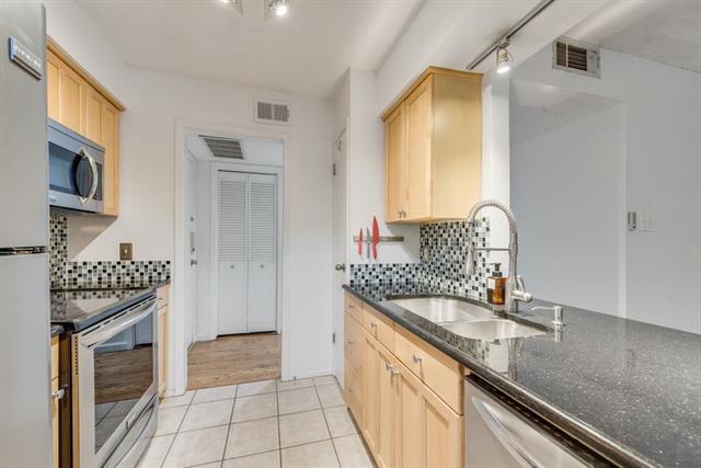Photo - 4845 Cedar Springs Rd Unit 368