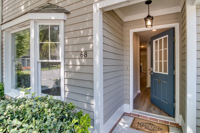 Photo - 68 Forest Oaks Dr