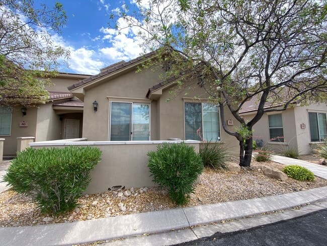3439 S Barcelona Dr