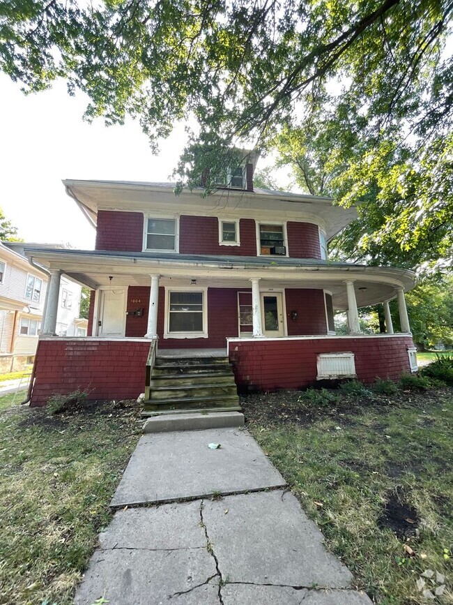 Building Photo - 1002 Constituition Unit 1004 Constitution #2 Rental