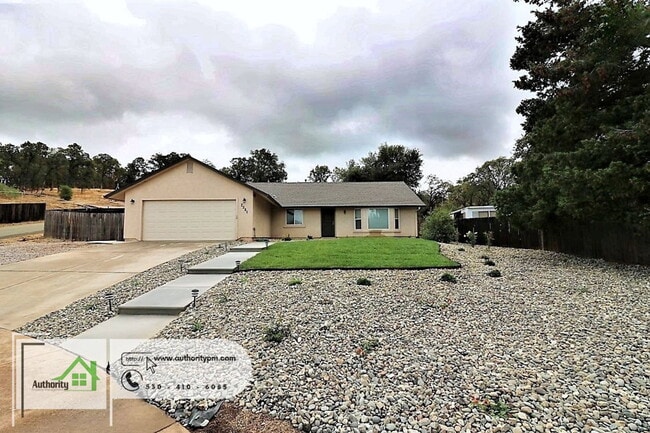 Building Photo - 2381 Yellow Finch Way