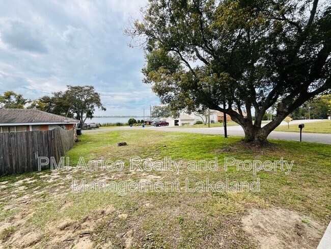 Photo - 260 W Interlachen St