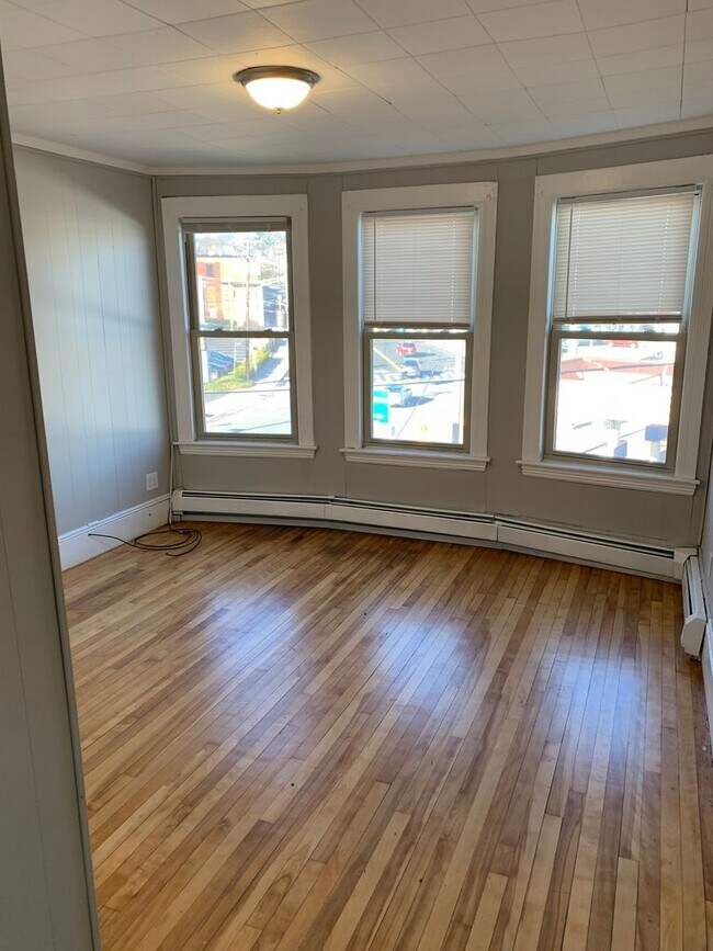 135 Lafayette Square Unidad 3L