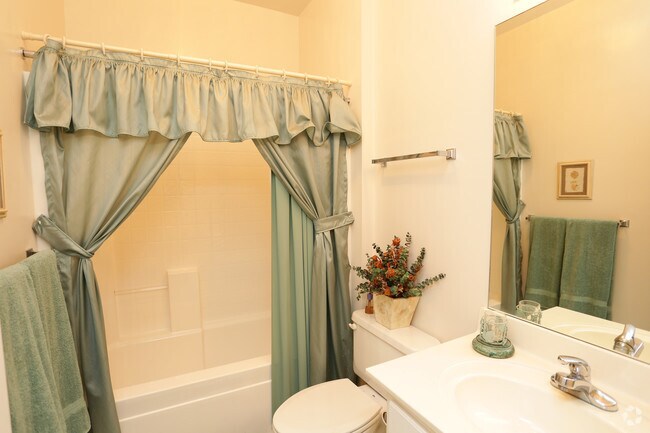 Bathroom - Morgan Manor