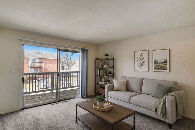 12-Warren Park Dr-012