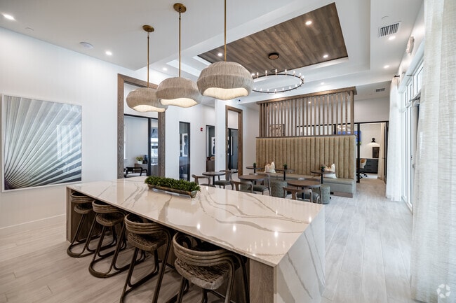 Clubhouse Cafe