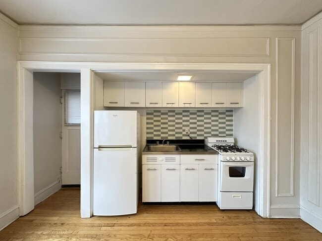 Photo - 1312 Oak Ave Unit N4