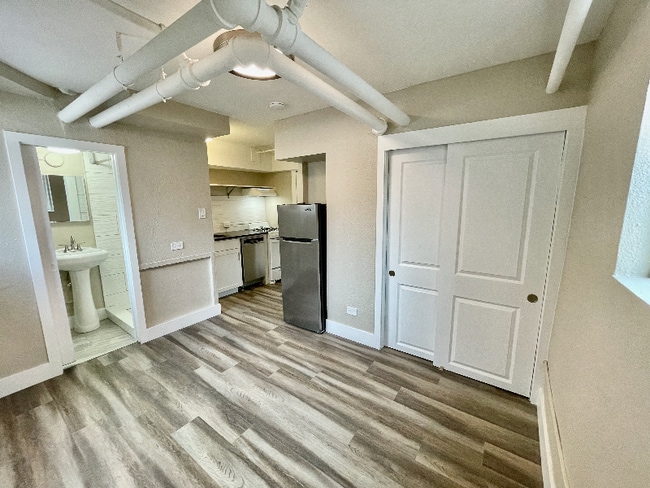 Photo - 1575 N Gaylord St Unit 7